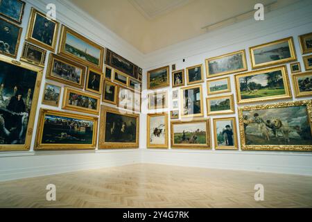 Rom, Italien, 25. märz 2024, Vorderansicht der Galleria Nazionale d'Arte Moderna. Hochwertige Fotos Stockfoto