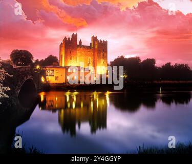 BUNRATTY CASTLE COUNTY CLARE IRLAND Stockfoto