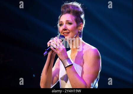 Oberhausen, Deutschland. September 2024. Bettina MÖNCH, Sängerin, Musikdarstellerin, spielt die Rolle der Elisabeth im Musical Elisabeth, Vorstellung des neuen Programms für das Metronom Theater Oberhausen, Metronom Theater Oberhausen am 18. September 2024, Credit: dpa/Alamy Live News Stockfoto