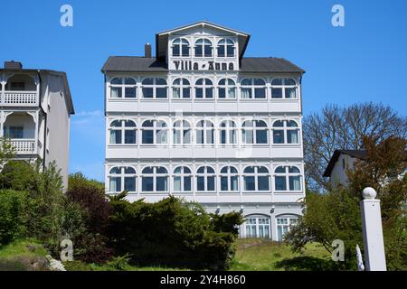 Villa Anna im Stil der Bäderarchitektur, Sassnitz, Insel Rügen, Mecklenburg-Vorpommern, Deutschland Stockfoto