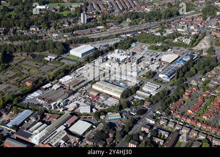 Luftaufnahme eines Industriegebiets in Stalybridge, Manchester, einschließlich Cheshire Gas Ltd und anderer Ingenieurunternehmen Stockfoto