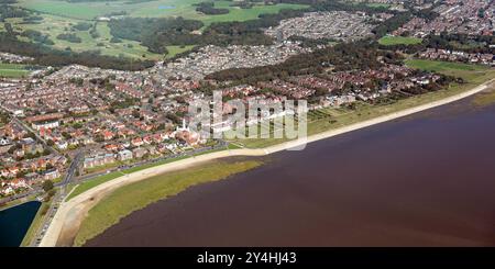 Luftaufnahme von Lytham (Teil von Lytham Lytham St. Annes) an der Küste von Lancashire Stockfoto