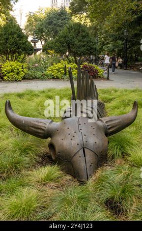 Öffentliche Kunstausstellung, Abgang, City Hall Park, Lower Manhattan, 2024, NYC, USA Stockfoto