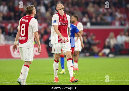 Amsterdam, Niederlande. September 2024. AMSTERDAM, NIEDERLANDE - 18. SEPTEMBER: Wout Weghorst von AFC Ajax enttäuscht während des niederländischen Eredivisie-Spiels zwischen AFC Ajax und Fortuna Sittard in der Johan Cruijff Arena am 18. September 2024 in Amsterdam. (Foto: Peter Lous/Orange Pictures) Credit: dpa/Alamy Live News Stockfoto