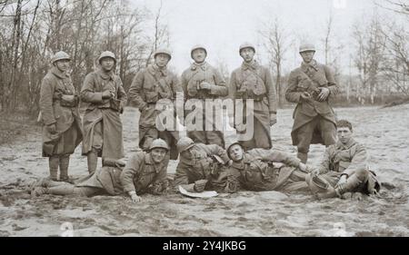 Französische Infanteristen im Lager Oberhoffen während des Ersten Weltkriegs. Stockfoto