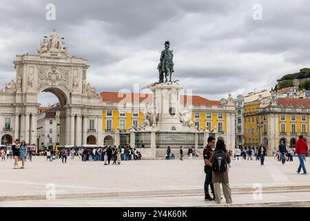 Der Praco do Comercio ist einer der größten öffentlichen Plätze in Lissabon. Stockfoto