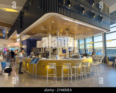 Peroni Bar und Restaurant im Departures Terminal, Sydney Kingsford Smith Airport, Mascot, Sydney, New South Wales, Australien Stockfoto