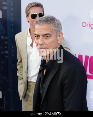 Los Angeles, USA. September 2024. Ankunft bei der Apple Original Film WOLFS Los Angeles Premiere im TCL Chinese Theatre in Hollywood, KALIFORNIEN am Mittwoch, ? September 2024. (Foto: Sthanlee B. Mirador/SIPA USA) Credit: SIPA USA/Alamy Live News Stockfoto