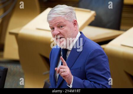 Edinburgh Schottland, Vereinigtes Königreich 18. September 2024. Kabinettssekretär für Verfassung, Auswärtige Angelegenheiten und Kultur Angus Robertson MSP im schottischen Parlament. Credit sst/alamy Live News Stockfoto