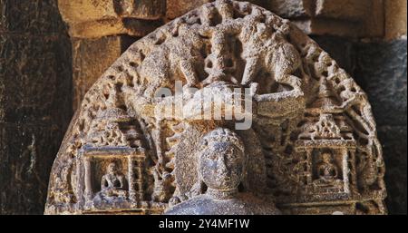 Statue Des Buddha. Jina Eroberer. Siddhartha Gautama war eine wandernde asketische und religiöse Lehrerin, die während des 6. Oder 5. Jahrhunderts in Südasien lebte Stockfoto