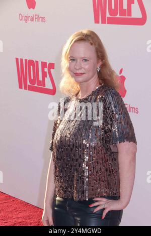 Thora Birch 18/2024 Premiere des Apple Originalfilms „Wolfs“ im TCL Chinese Theatre in Hollywood, CA Foto von Izumi Hasegawa/Hollywood News Wire Inc Quelle: Hollywood News Wire Inc./Alamy Live News Stockfoto