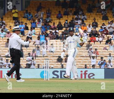 Bangladesch Tour of India 2024: 1. Test India V Bangladesch Jaiswal in Aktion Credit: Seshadri SUKUMAR/Alamy Live News Stockfoto