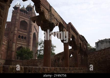 Agra, Uttar Pradesh / Indien - 7. Februar 2012: Buland Darwaza in Fatehpur Sikri in Agra. Stockfoto