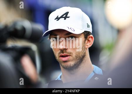 GASLY Pierre (fra), Alpine F1 Team A524, Porträt während des Formel 1 Grand Prix 2024 von Singapur, 18. Runde der Formel 1 Weltmeisterschaft 2024 vom 20. Bis 22. September 2024 auf dem Marina Bay Circuit in Singapur Stockfoto