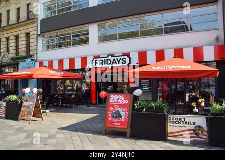 London, England, Großbritannien. September 2024. TGI Fridays Restaurant am Leicester Square, da der britische Besitzer in die Verwaltung geht. (Kreditbild: © Vuk Valcic/ZUMA Press Wire) NUR REDAKTIONELLE VERWENDUNG! Nicht für kommerzielle ZWECKE! Stockfoto