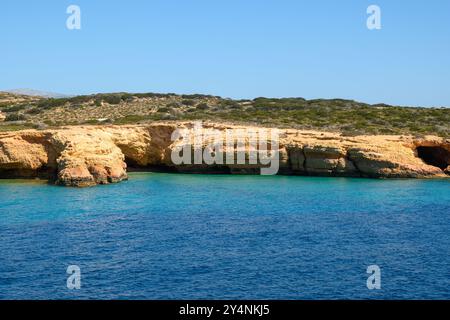 Ano Koufonisi Felsen und Klippen. Koufonisia, Kleine Kykladen, Griechenland Stockfoto