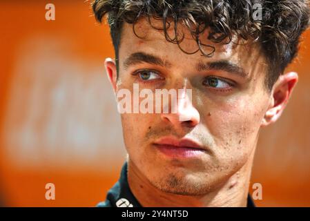 Singapur, Singapur. September 2024. Lando Norris (GBR) McLaren. 19.09.2024. Formel-1-Weltmeisterschaft, Rd 18, Grand Prix Von Singapur, Marina Bay Street Circuit, Singapur, Vorbereitungstag. Das Foto sollte lauten: XPB/Alamy Live News. Stockfoto