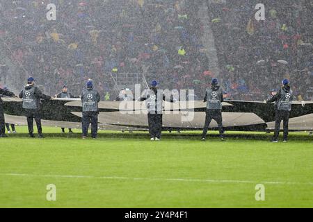 18. September 2024, Stadio Renato Dall’Ara, Bologna, Italien; UEFA Champions League Fußball; Bologna gegen Shakhtar; uefa-Zeremonie Stockfoto