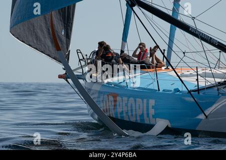 Thomas Ruyant VERWUNDBAR während des 48-Stunden-Rennens Le Défi Azimut vor Lorient, Westfrankreich, am 15. September 2024 - Foto Nicolas Pehe/DPPI Credit: DPPI Media/Alamy Live News Stockfoto