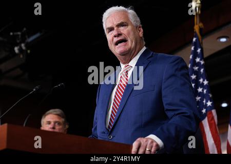 Washington, Vereinigte Staaten. September 2024. Der US-Repräsentant Tom Emmer (Republikaner von Minnesota) wird am Dienstag, den 10. September 2024, im Capitol Building in Washington DC bei einer Pressekonferenz mit der Führung des Repräsentantenhauses der Republikanischen Partei gesehen. Quelle: Aaron Schwartz/CNP/dpa/Alamy Live News Stockfoto