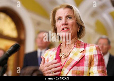Washington, Vereinigte Staaten. September 2024. Der US-Senator Shelley Moore Capito (Republikanerin von West Virginia) wurde am Dienstag, den 10. September 2024, im Capitol Building in Washington D.C. während einer Pressekonferenz der Senate Leadership nach dem Mittagessen gesehen. Quelle: Aaron Schwartz/CNP/dpa/Alamy Live News Stockfoto