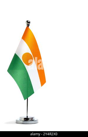 Niger-Tabellenflag auf weißem Hintergrund isoliert Stockfoto