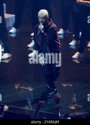 Newark, Vereinigte Staaten. September 2024. Eminem tritt 2024 am 11. September 2024 bei den MTV Video Music Awards, VMAs, in der UBS Arena in Elmont, New Jersey, USA auf. Quelle: dpa/Alamy Live News Stockfoto