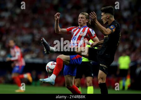 Madrid, Spanien. September 2024. Madrid, Spanien; 15.09.2024.- Atlético de Madrid schlägt Valencia C.F. 3:0. Am 5. Spieltag der spanischen Fußballliga 2024-2025. Atletico de Madrid mit Toren von Conor Gallagher 39', Antoine Griezmann 54' und Julián Álvarez 90 4'. Vermerk: Juan Carlos Rojas./dpa/Alamy Live News Stockfoto