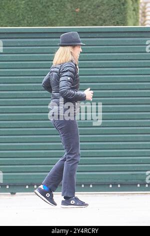 Prinzessin Elena de Borbon besucht am 2. März 2024 die Begräbniskapelle Fernando Gomez-Acebo in der Leichenhalle La Paz in Madrid. Stockfoto