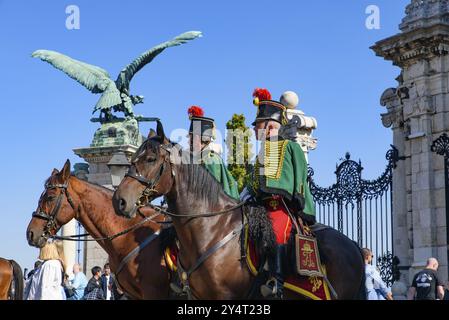 Ungarische Königliche Pferdewache auf der Budapester Burg, Ungarn, Europa Stockfoto