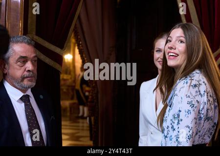 Kronprinzessin Leonor, Prinzessin Sofia leistet am 31. Oktober 2023 im Königspalast in Madrid den Treueid zur spanischen Verfassung der Prinzessin von Asturien. Stockfoto