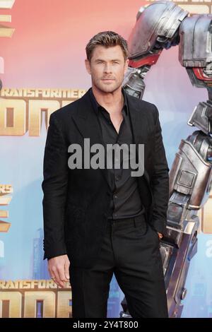 Chris Hemsworth nimmt an der europäischen Premiere von Transformers One am Cineworld Leicester Square im Zentrum von London Teil. Bilddatum: Donnerstag, 19. September 2024. Stockfoto