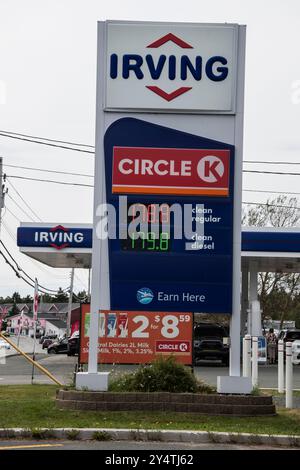 Schild Irving Oil und Circle K am Manuels River am Conception Bay Highway in Conception Bay South, Neufundland & Labrador, Kanada Stockfoto