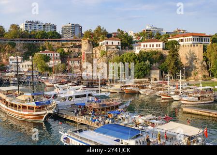 Hafen in Antalya Altstadt in der Türkei Stockfoto