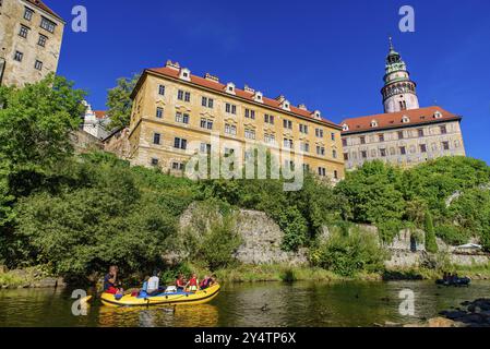 Burg und Turm Krumlov in der Tschechischen Republik Stockfoto