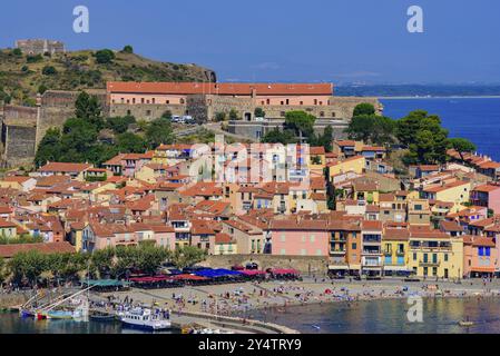 Die Altstadt von Collioure, ein Badeort in Südfrankreich Stockfoto