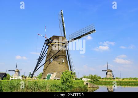 Die Windmühlen in Kinderdijk, einem UNESCO-Weltkulturerbe in Rotterdam, Niederlande Stockfoto