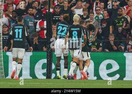 Rotterdam, Niederlande. September 2024. ROTTERDAM, NIEDERLANDE - 19. SEPTEMBER: Victor Boniface von Bayer 04 Leverkusen, Martin Terrier von Bayer 04 Leverkusen, Robert Andrich von Bayer 04 Leverkusen, Alejandro Grimaldo von Bayer 04 Leverkusen feiert nach dem zweiten Tor der Mannschaft während der Champions League - League-Phase - Spiel am 1. Spieltag zwischen Feyenoord und Bayer 04 Leverkusen im Stadion Feijenoord am 19. September 2024 in Rotterdam, Niederlande. (Foto: Hans van der Valk/Orange Pictures) Credit: dpa/Alamy Live News Stockfoto