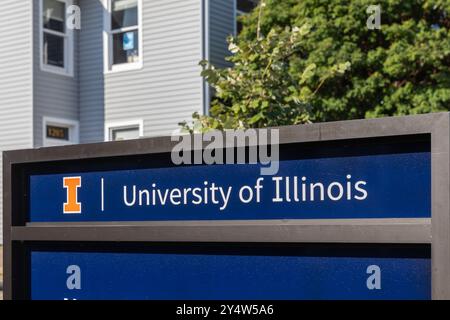 Die University of Illinois ist eine öffentliche Forschungsuniversität, die 1867 gegründet wurde. Stockfoto