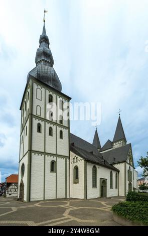 Türme der Marienkirche in Lippstadt, Deutschland Stockfoto