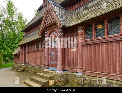 Die Gustav-Adolf-Stave-Kirche in der kleinen Stadt Hahnenklee im Harz Stockfoto