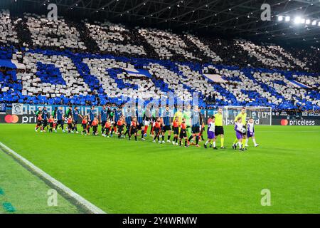 Die Teams stehen vor dem Auftakt im UEFA Champions League 1Â° Spiel UEFA Champions League AtalantaBC gegen ArsenalFC 2024-25 im Gewiss Stadium in Bergamo (BG), Italien, 19.09.2024.
Foto von Marius Bunduc/LiveMedia während des Spiels Atalanta BC gegen Arsenal FC, UEFA Champions League Fußballspiel in Bergamo, Italien, 19. September 2024 Stockfoto