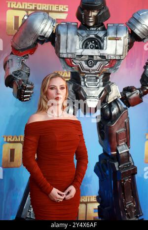London, Großbritannien. September 2024. Scarlett Johansson nimmt an der europäischen Premiere von „Transformers One“ am Cineworld Leicester Square in London Teil. Quelle: SOPA Images Limited/Alamy Live News Stockfoto
