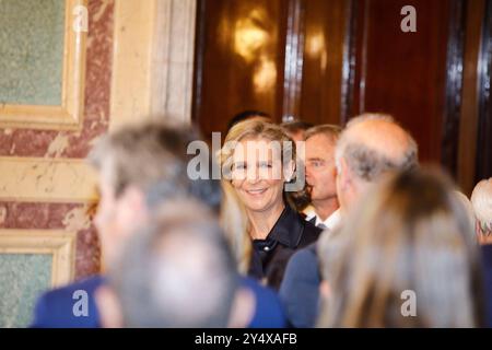 Prinzessin Elena de Borbon nimmt am 6. Oktober 2022 an der MAPFRE Foundation Social Awards-Zeremonie im Casino in Madrid Teil. Stockfoto