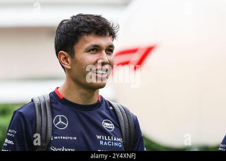 #23 Alexander Albon THA) Williams Racing GBR) Williams FW46 Mercedes, während des Formel-1-Grand Prix von Singapur 2024, 18. Runde der Formel-1-Weltmeisterschaft 2024 vom 20. Bis 22. September 2024 auf dem Singapore Circuit. (Philippe Nanchino/SPP) Credit: SPP Sport Press Photo. /Alamy Live News Stockfoto