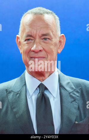 Tom Hanks nimmt am 12. Dezember 2022 an der Premiere von A man Called Otto im Capitol Cinema in Madrid Teil. Stockfoto