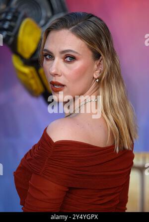London, Großbritannien. September 2024. Scarlett Johansson bei der britischen Premiere von Transformers One am Leicester Square in London, Großbritannien, 19. September 2024. Foto: Stuart Hardy/ABACAPRESS. COM Credit: Abaca Press/Alamy Live News Stockfoto
