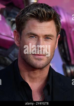 London, Großbritannien. September 2024. Chris Hemsworth bei der britischen Premiere von Transformers One am Leicester Square in London, Großbritannien, 19. September 2024. Foto: Stuart Hardy/ABACAPRESS. COM Credit: Abaca Press/Alamy Live News Stockfoto