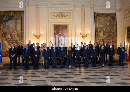 König Felipe VI. Von Spanien, Königin Letizia von Spanien, Joe Biden, Alexander de Croo, Justin Trudeau, Mette Frederiksen, Emmanuel Macron, Katrin Jakobsdottir, Mario Draghi, Xavier Bettel, Mark Rutte, Jonas Gahr Store, Antonio Costa, Boris Johnson, Kyriakos Mitsotakis, Olaf Scholz, Pedro Sanchez, Premierminister, Viktor Orban, Mateusz Morawiecki, Boiko Borísov, Eduard Heger, Janez Jansa, Kaja Kallas, Arturs Krisjanis Karis, Ingrida Simonyte, Nicolae Ciuc, Edi Rama, Andrej Plenkovic, Zdravko Krivokapic, Dimitar Kovacevski, Jacinda Ardern, Yoon Suk-yeol, Anthony Albanese und Fumio Kishida besuchen Gala Diner Stockfoto