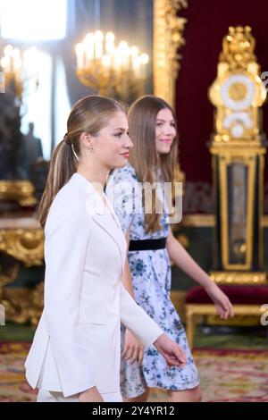 Kronprinzessin Leonor, Prinzessin Sofia leistet am 31. Oktober 2023 im Königspalast in Madrid den Treueid zur spanischen Verfassung der Prinzessin von Asturien. Stockfoto